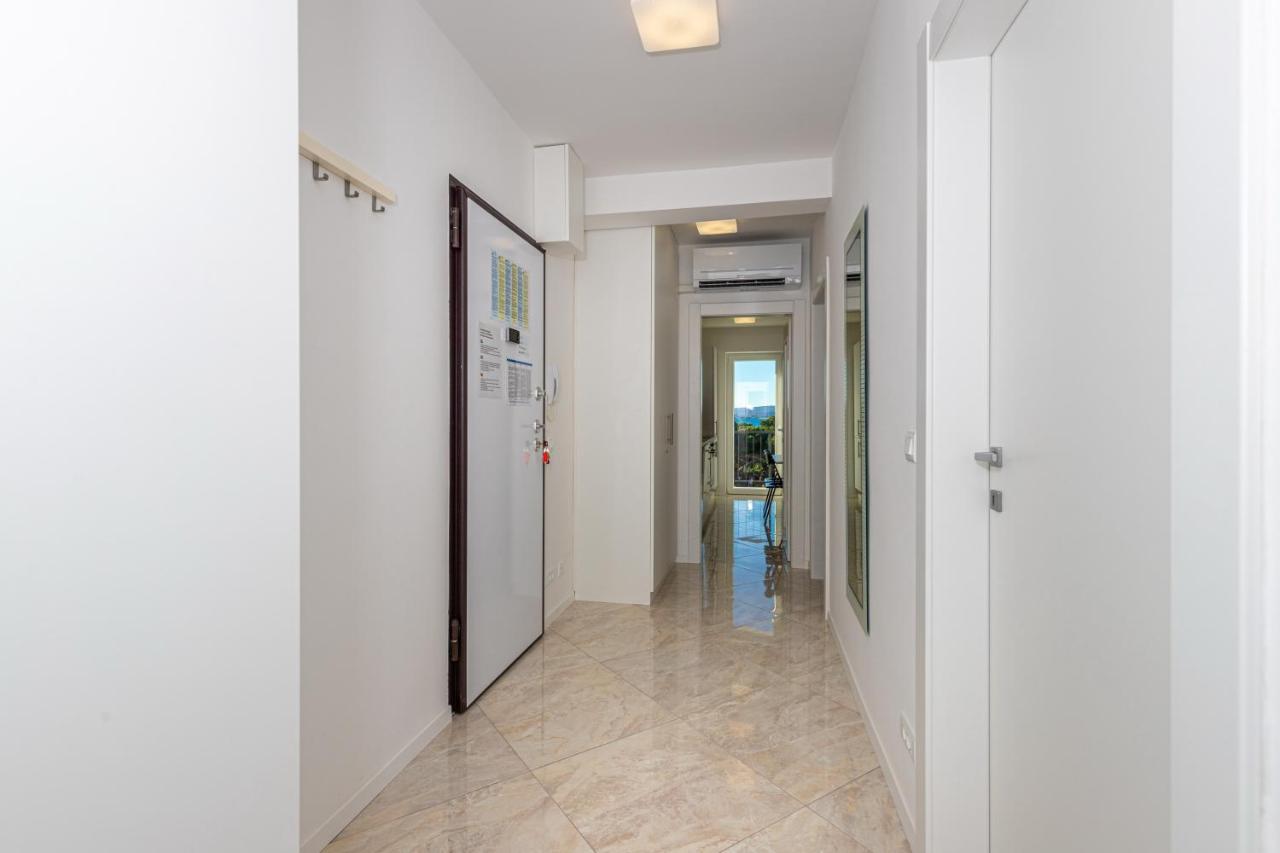 Apartment Vivien Crikvenica Exterior photo